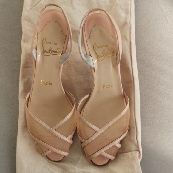 CHRISTIAN LOUBOUTIN SLINGBACK